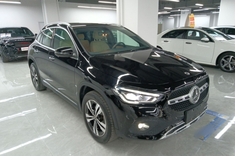 奔驰GLA 2020款 GLA 200车身外观3
