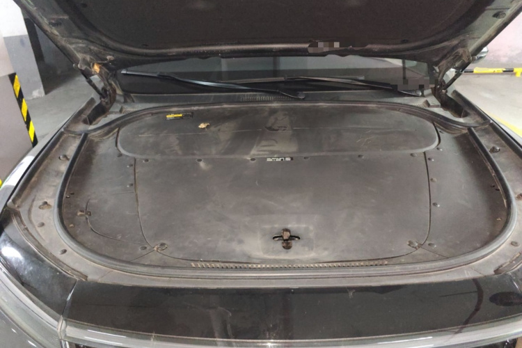 理想汽车 理想ONE 2021款 增程6座版局部细节24