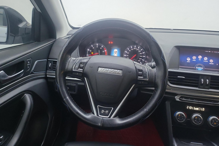 哈弗H6 2018款 蓝标 运动版 1.5T 自动两驱精英型中控内饰13