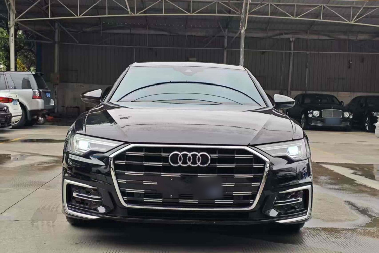 奥迪A6L 2023款 40 TFSI 豪华动感型车身外观6001