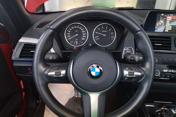 宝马2系(进口) 2015款 220i 敞篷轿跑车 M运动型中控内饰13