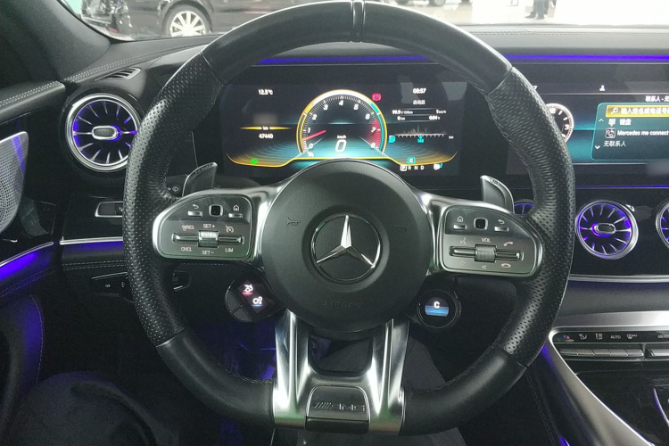 奔驰 2019款 AMG GT 50 四门跑车中控内饰13