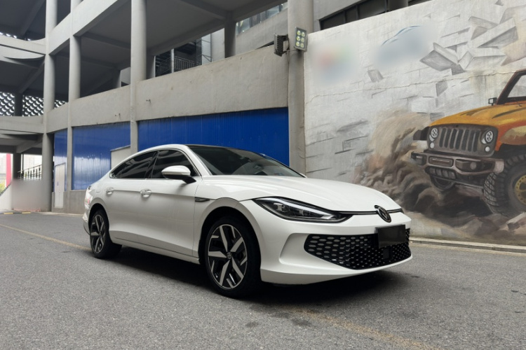 大众 2023款 凌渡L 280TSI DSG酷辣版车身外观6002