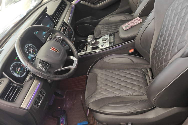 红旗HS5 2019款 2.0T 智联旗享版中控内饰19