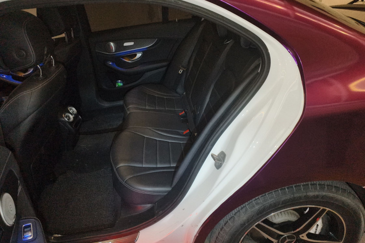 奔驰C级 2019款 改款 C 260 L 运动版中控内饰21