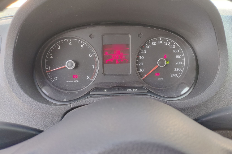 大众 Polo 2011款 1.6L 自动致尚版局部细节14