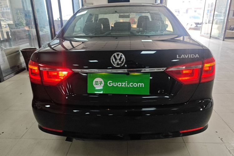 大众 朗逸 2013款 改款经典 1.6L 自动舒适版车身外观6004