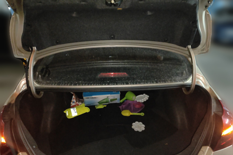 吉利汽车 帝豪 2020款 1.5L CVT豪华型中控内饰23