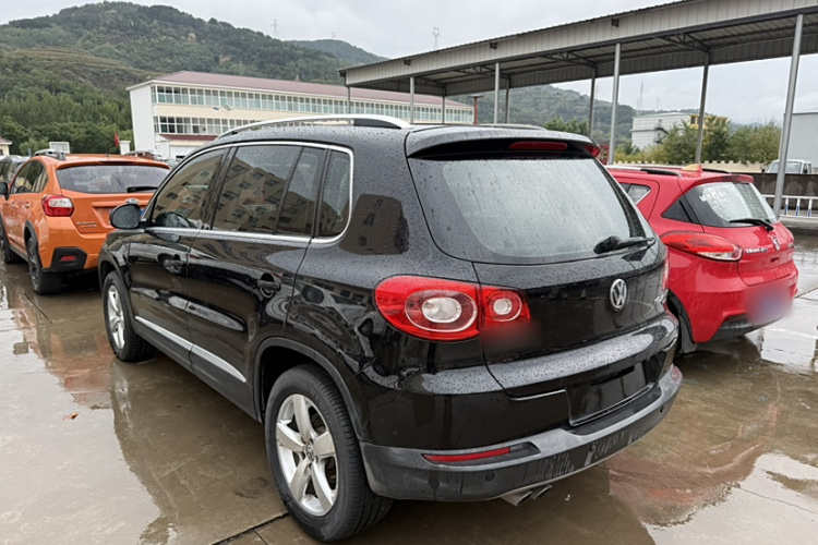 大众 途观 2012款 2.0TSI 自动四驱菁英版车身外观6004