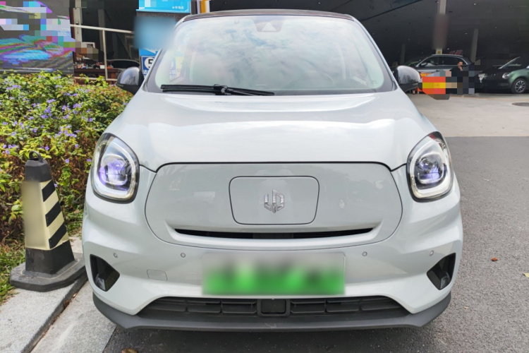 零跑汽车 零跑T03 2022款 星钻版车身外观2