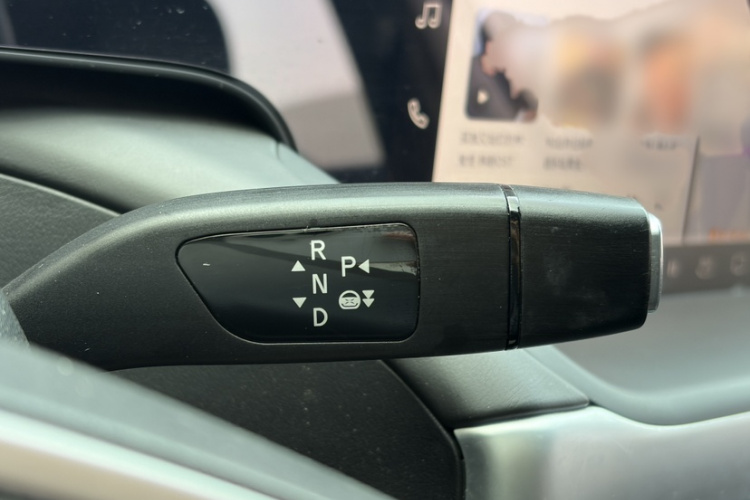 小鹏P7 2020款 670E局部细节18