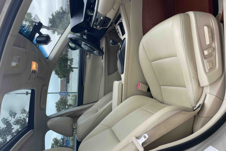 雷克萨斯ES 2013款 300h 精英版中控内饰7003