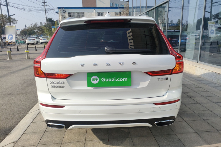 沃尔沃XC60 2019款 T5 四驱智远运动版 国VI车身外观6