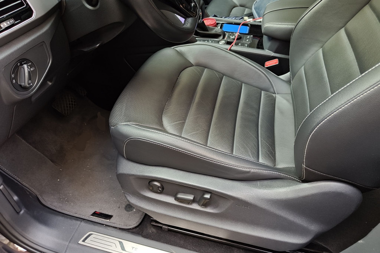 大众 途昂 2017款 380TSI 四驱豪华版中控内饰19