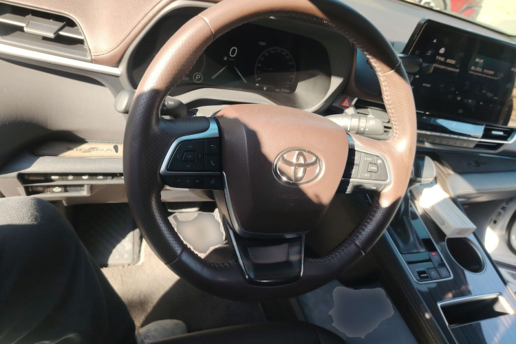 丰田 赛那SIENNA 2023款 2.5L混动 铂金版中控内饰13