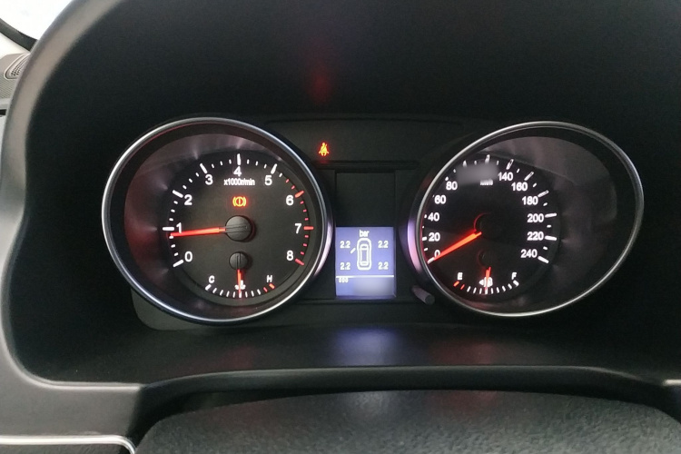 哈弗H6 2016款 升级版 1.5T 手动两驱精英型局部细节14