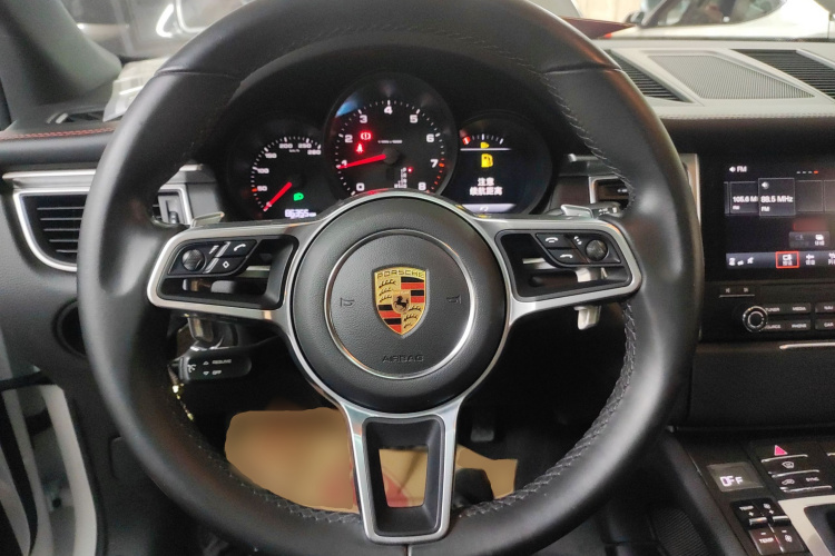 保时捷 2017款  Macan 2.0T局部细节13