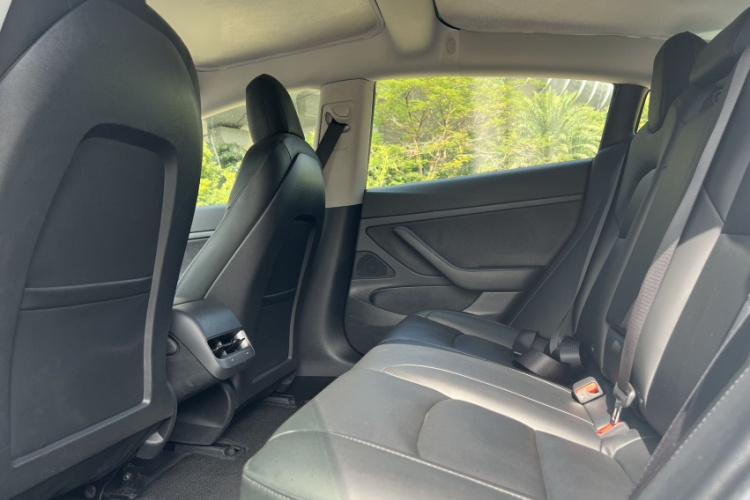 特斯拉 Model 3 2020款 改款 标准续航后驱升级版局部细节9010