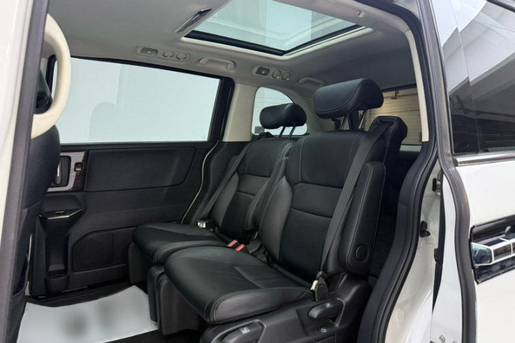 本田 艾力绅 2016款 2.4L 经典版中控内饰7003