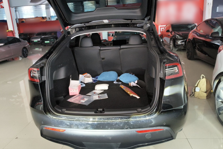 特斯拉 Model Y 2022款 改款 长续航全轮驱动版机舱底盘23