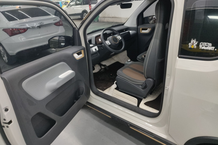 五菱汽车 宏光MINIEV 2022款 GAMEBOY 200km 玩乐款 磷酸铁锂中控内饰20