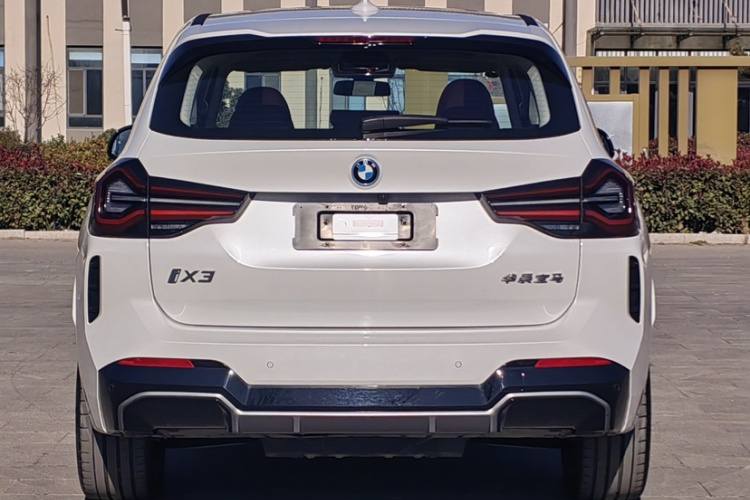 宝马iX3 2023款 创领型车身外观6007