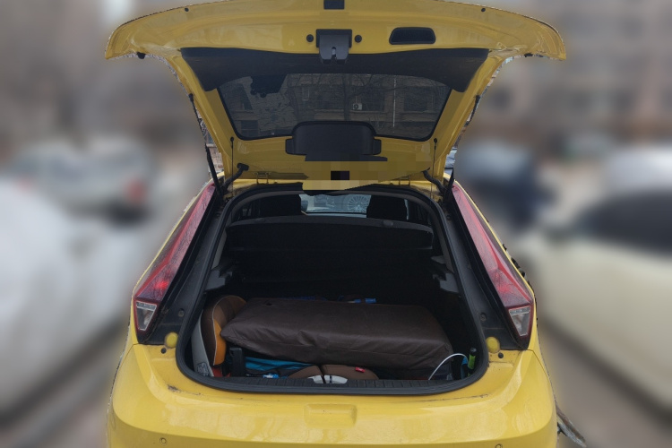 名爵3 2017款 1.5L 自动智联精英版中控内饰23