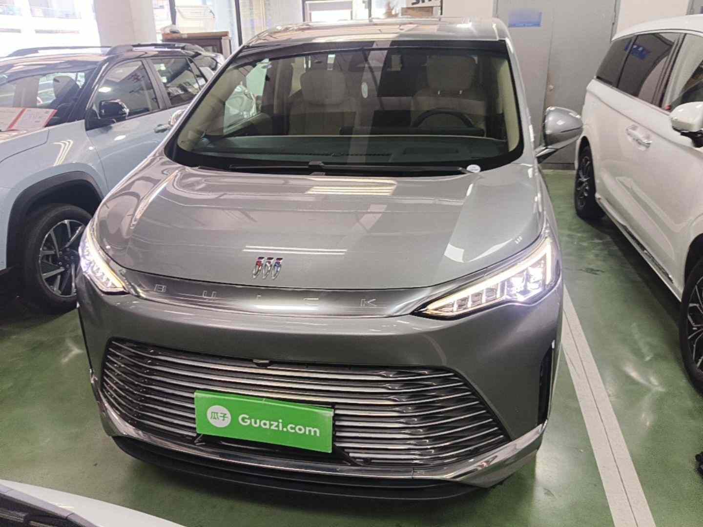 别克 世纪 2023款 2.0T 七座臻享款(1)