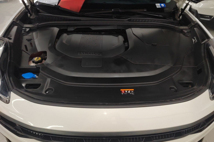 领克06 EM-P 2022款 PHEV 84KM续航版 Pro局部细节24