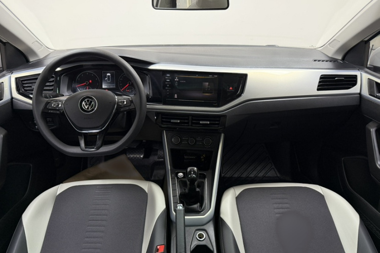 大众 Polo 2021款 Plus 1.5L 自动炫彩科技版中控内饰7003