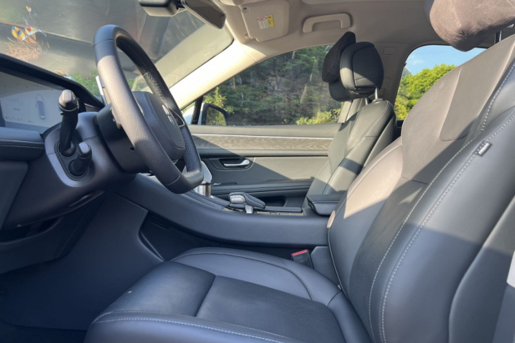 鸿蒙智行 问界M5 2022款 增程后驱标准版局部细节19