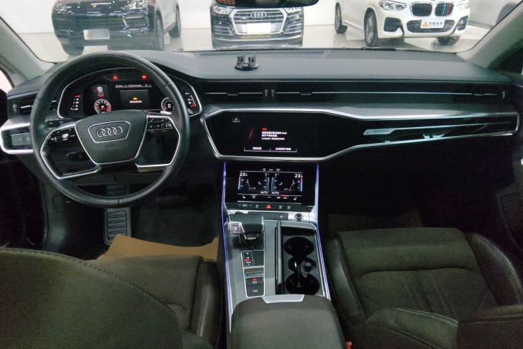 奥迪A7L 2022款 45 TFSI S-line 筑梦未来版中控内饰7002