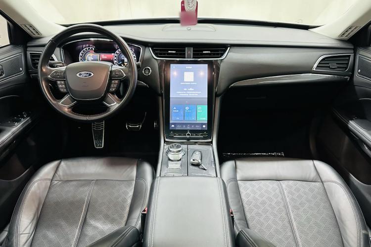 福特 金牛座 2019款 EcoBoost 245 尊享版中控内饰7002