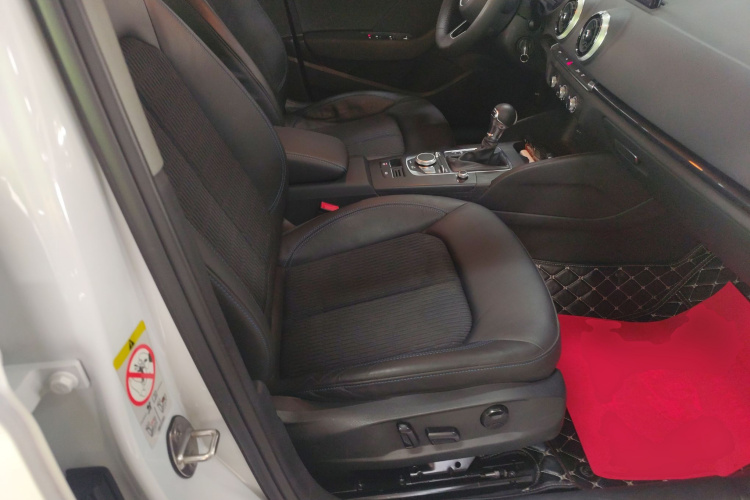 奥迪A3 2020款 Limousine 35 TFSI 时尚型 国VI局部细节41