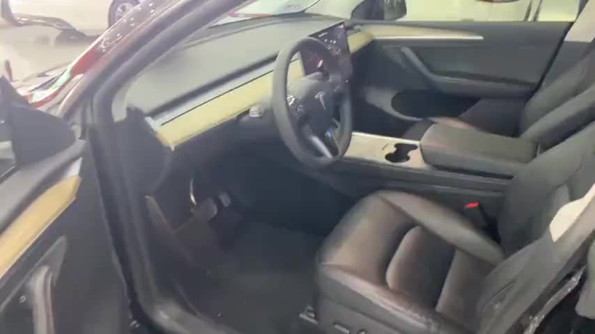 特斯拉 Model Y 2022款 改款 后轮驱动版实拍1