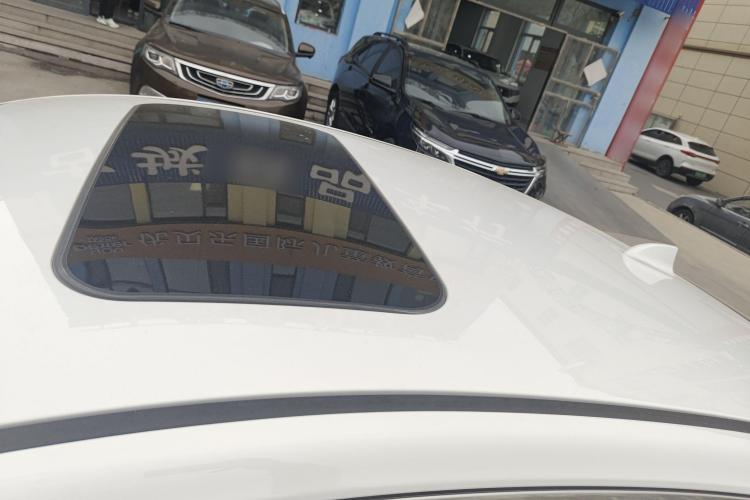 红旗H5 2022款 经典款 改款 1.8T 自动智联旗韵版车身外观57