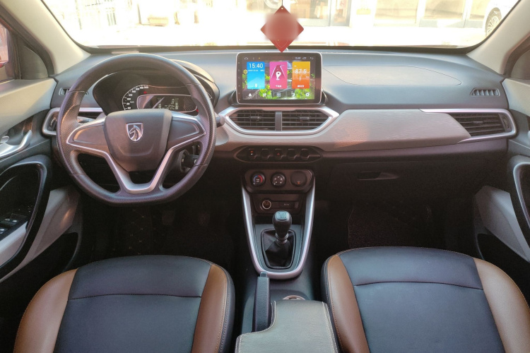 宝骏510 2017款 1.5L 手动舒适型中控内饰12