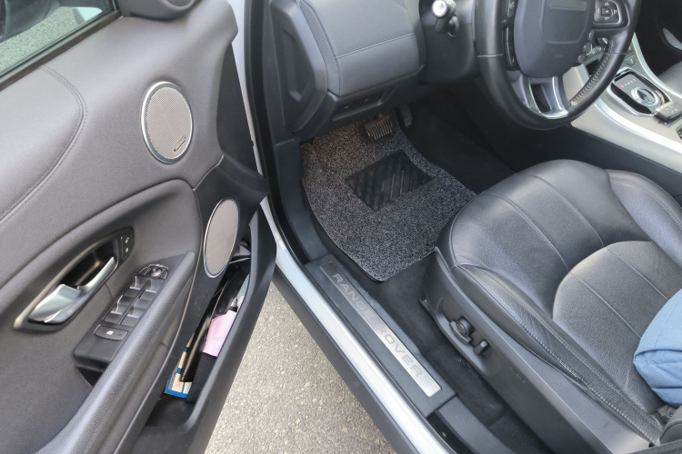 路虎 揽胜极光 2018款 240PS SE 智耀版中控内饰7003