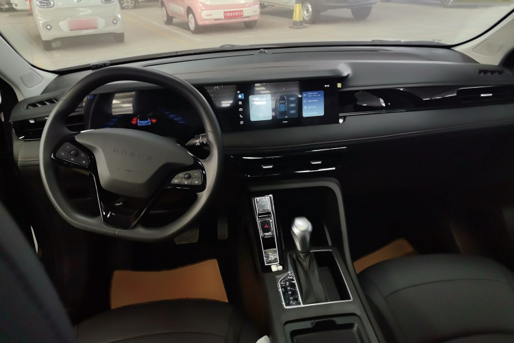 荣威i5 2026款 1.5L CVT豪华版中控内饰7003