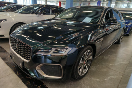 捷豹XFL 2021款 XFL 2.0T P200 两驱精英豪华版