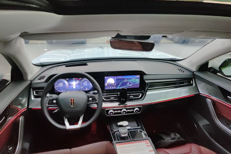 红旗HS5 2023款 2.0T 旗享Pro版中控内饰12