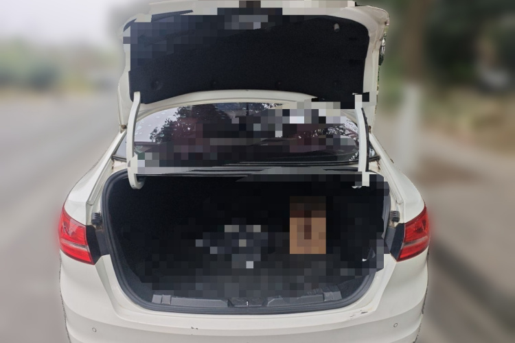 福特 福睿斯 2017款 改款 1.5L 自动舒适型中控内饰23