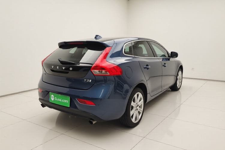 沃尔沃V40 2017款 T3 智雅版车身外观7