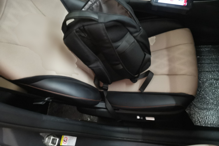 比亚迪 海豚 2023款 420km 时尚版局部细节41