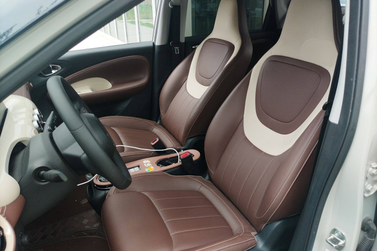 五菱汽车 五菱缤果 2024款 333km 灵犀互联款局部细节19