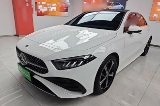 奔驰A级 2023款 A 200 L 时尚型