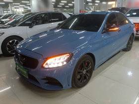 奔驰C级 2019款 C 260 运动版