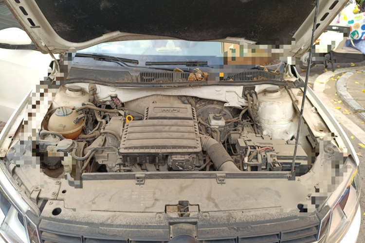 大众 朗逸 2013款 改款经典 1.6L 手动风尚版局部细节24