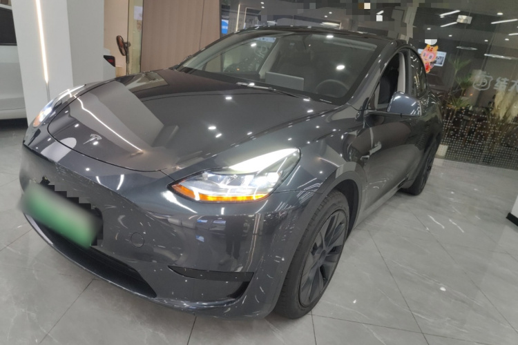 特斯拉 Model Y 2024款 后轮驱动版车身外观1