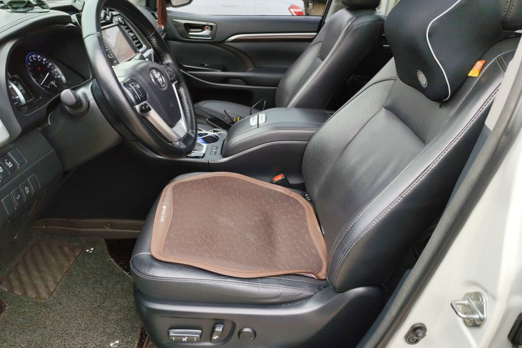 丰田 汉兰达 2015款 2.0T 四驱至尊版 7座中控内饰19